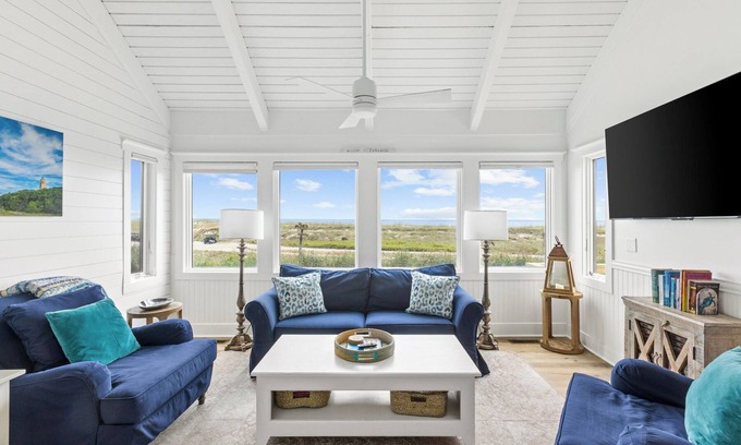 Bald Head Island House | Ocean Front Panoramic Water and Sunset Views Sleeps 8 Pet Friendly Bhi Club