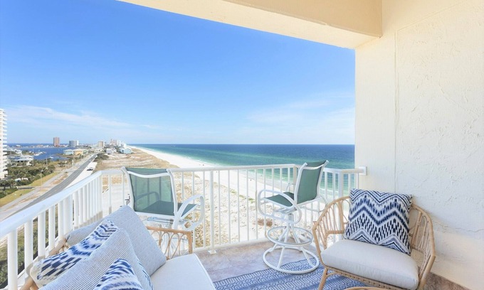 Pensacola Beach Condo | Ocean Front Penthouse Suite Panoramic Views of Gulf,Pensacola Beach,Pier, & Bay