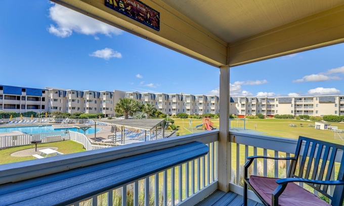 Morehead City Condo | Ocean Front Resort @ APATB with Pool & Dune-side Waterslide View