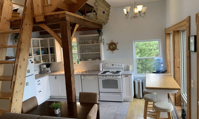 Fox Point Cottage | Ocean Front Retreat!