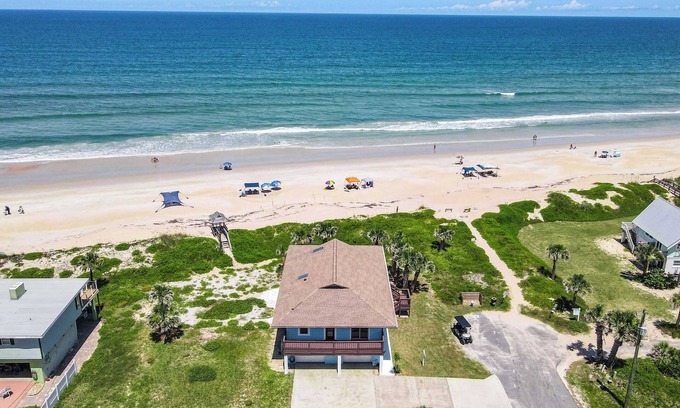 Marineland Acres House | Ocean Front/Steps to the sand/Ocean deck/Pets Ok