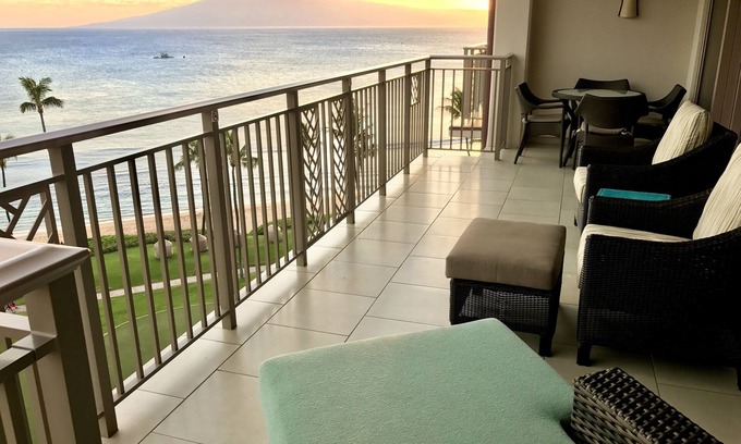 Kaanapali Villa | Ocean Front Sunset & Whale-Watching Views at Hyatt Vacation Club