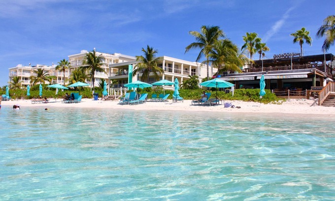 The Bight Condo | OCEAN FRONT VIEW Top floor!nSleeps 2 adults & 2 kids