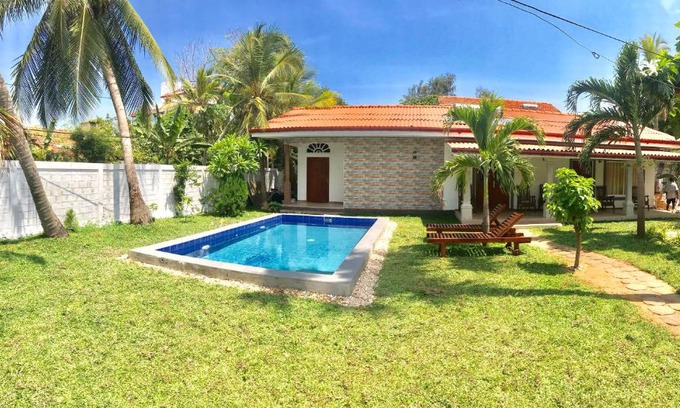 Negombo Bed & Breakfast | Ocean Gate Negombo
