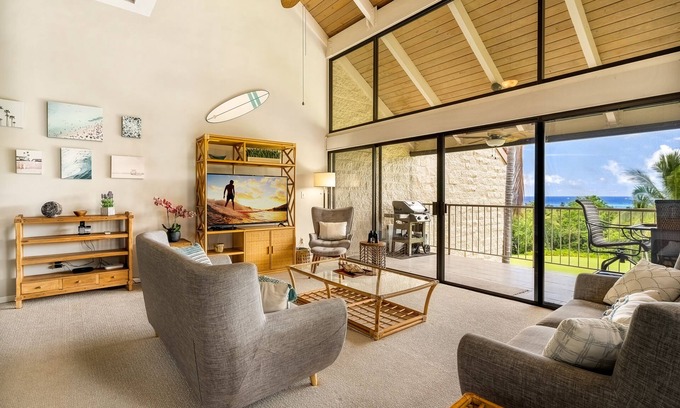 Keauhou Condo | Ocean & Golf View Loft-Condo with WiFi, Lanai, Grill, Full Kitchen, Pool/Spa