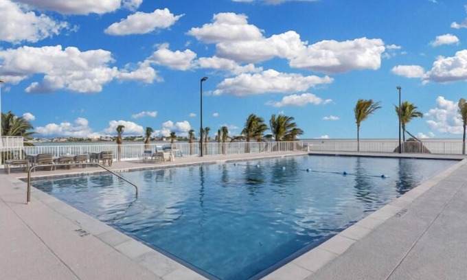 Marathon House | Ocean Isles Breeze Getaway – Marathon #82