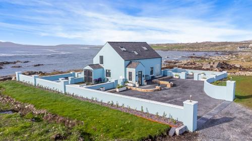 Connemara House | Ocean Mist