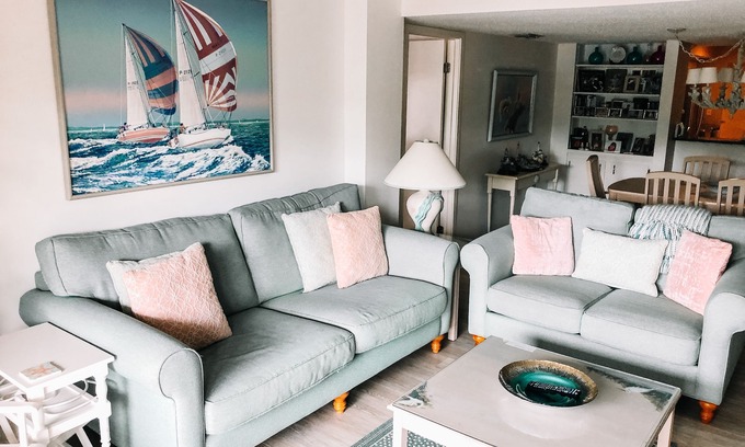 Hilton Head Island Condo | Ocean One 306 - Oceanside prime beach location, walk to shops,dining, remodeled