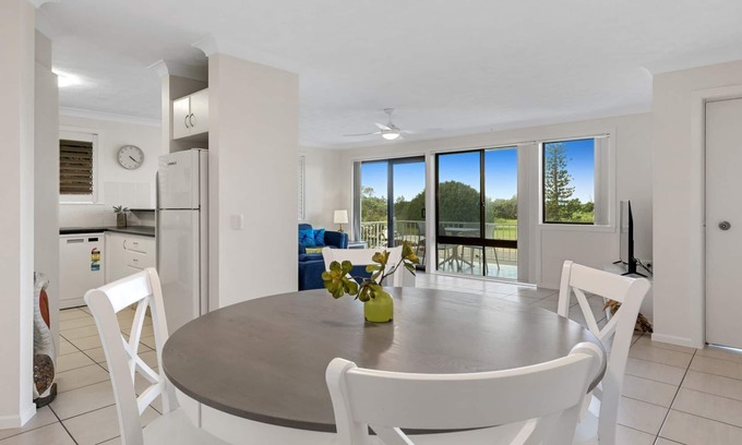 Kingscliff Apartment | Ocean Outlook on Marine Parade