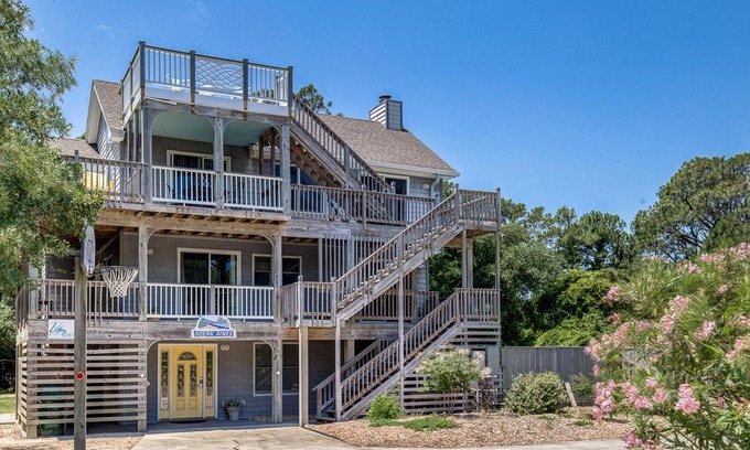 Corolla Light House | Ocean Pines | 999 ft from the beach | Private Pool, Hot Tub | Corolla