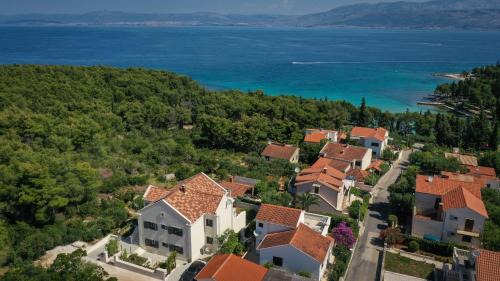 Supetar Villa | Ocean's Serenity