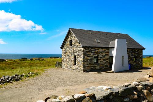 Maghery House | Ocean Sail House