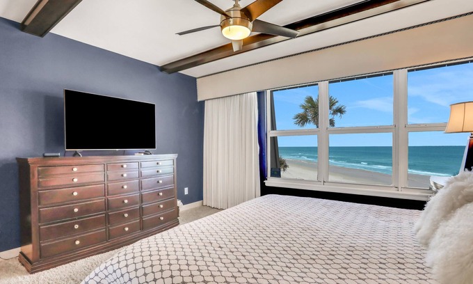 Crescent Beach Condo | Ocean Spray, Direct Beach Front, High End Vacation,Snow Bird Special WINTER 2025