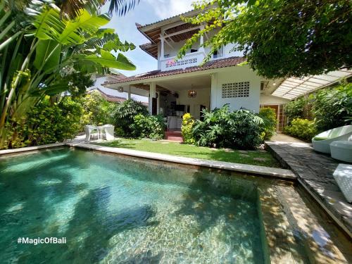 Laksmana Villa | Ocean Star Villa Three Near KuDeTa Beach