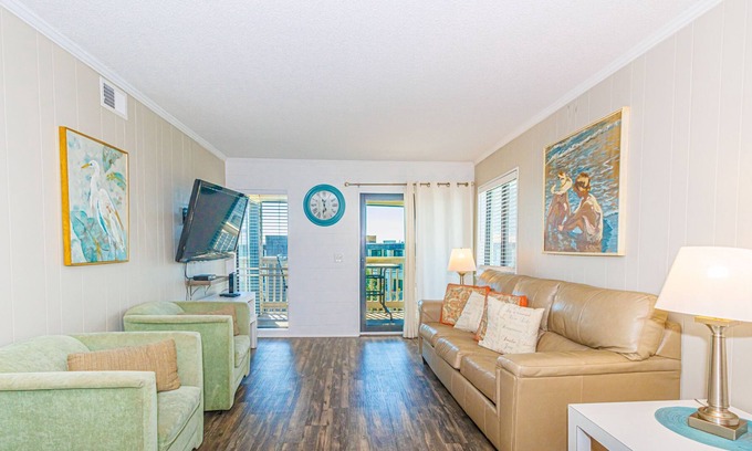 Myrtle Beach Condo | Ocean View 2BR, 2BA Condo~Ocean Forest 314B
