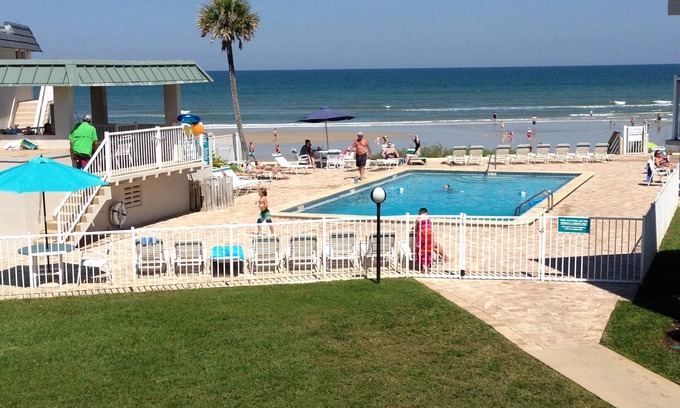 New Smyrna Beach House | Ocean View, 2BR-2BA August Special NOW! 180 + Usual Fees, Beach Chairs, Families