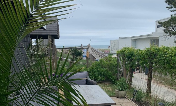 Ocean Beach House | OCEAN VIEW. 4 bedroom house plus loft in Ocean Beach.