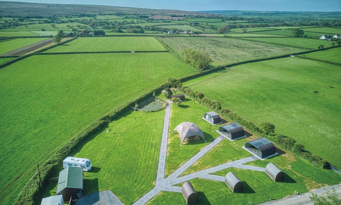 Aberdulais Cabin | Ocean View 8 - 1 Bedroom - Llanrhidian