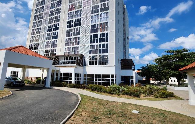 Portmore Apartment | Ocean view Balcony At Bayfront
