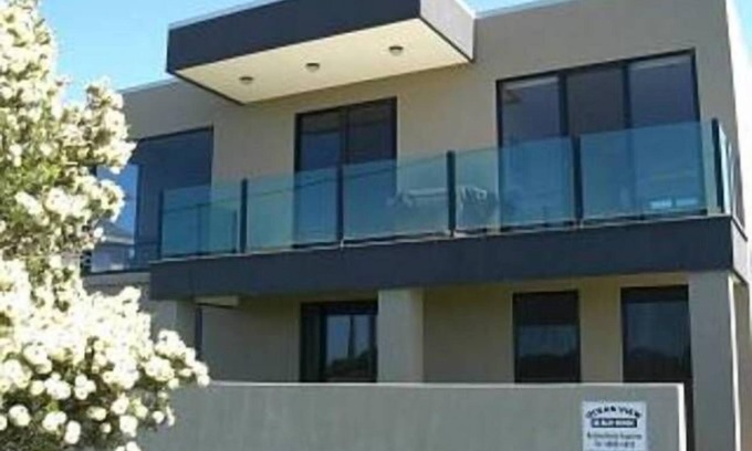 Sunderland Bay House | Ocean View Beach House