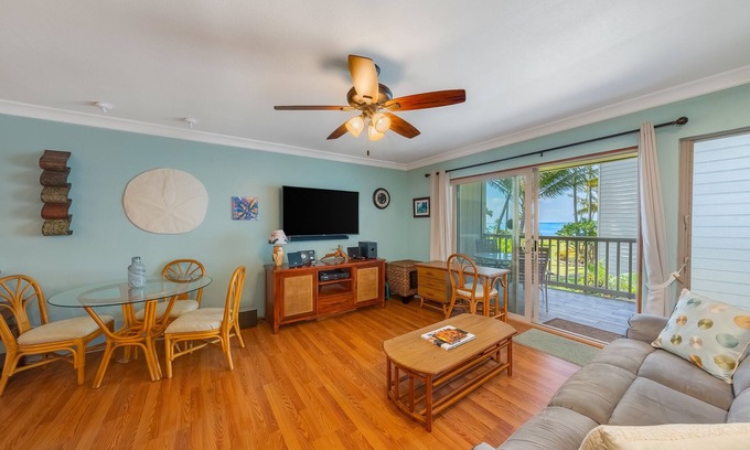 Ualapue Apartment | Ocean-view condo with private balcony, washer/dryer, & shared pool/tennis courts