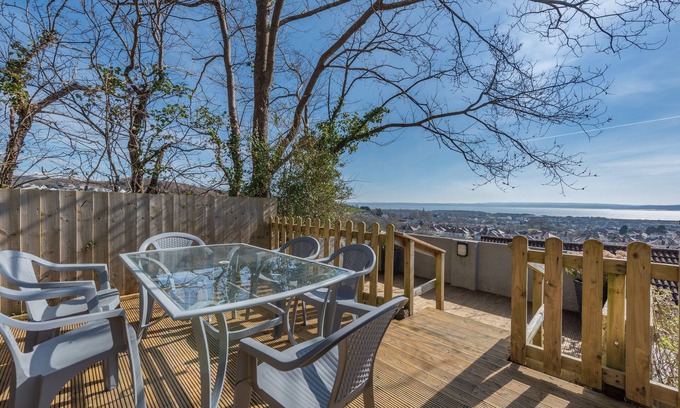 Burry Port House | Ocean View Cottage - Burry Port