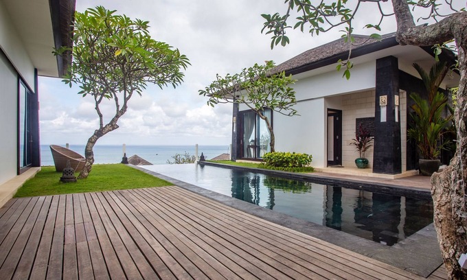 Siligita Villa | Ocean View Four Bedroom Villa