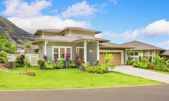 Makaha Valley House | Ocean View Home in Gated Makaha Valley Near Beach w/Full Kitchen & Bbq Grill