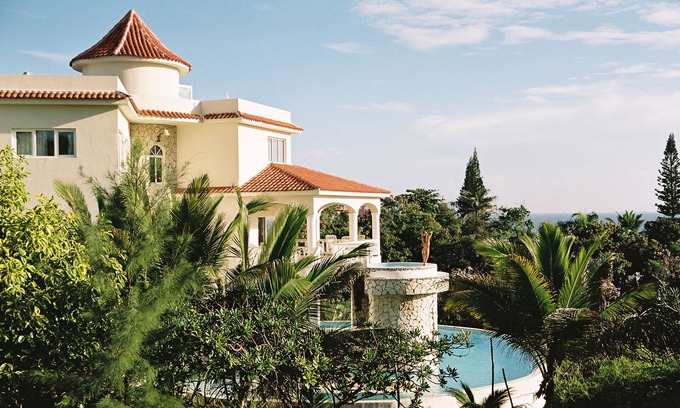 Puerto Plata Villa | Ocean view, large pool, waterfall, cinema, gym, near the beach, STAFF INCLUDED.