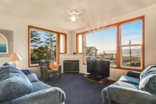 Seaside House | Ocean View Manor