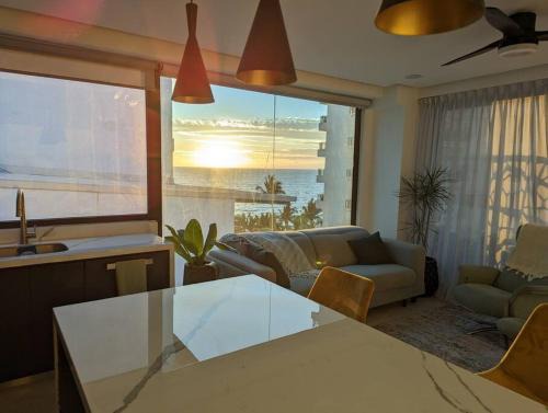 Emiliano Zapata Apartment | Ocean View Penthouse in P.V. Romantic Zone