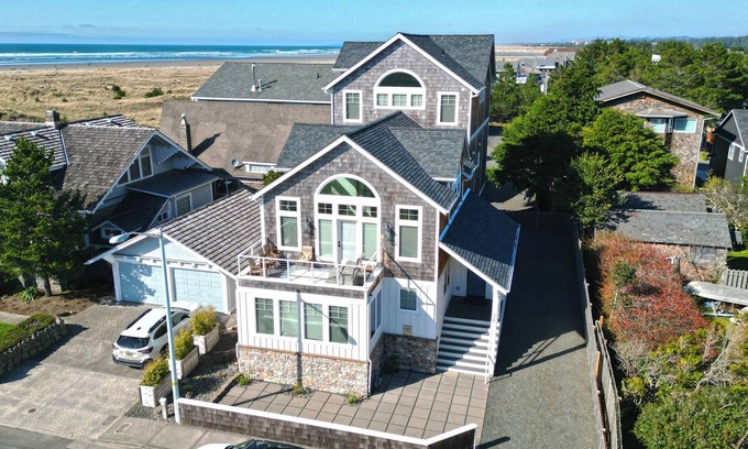 Seaside House | OCEAN VIEW: SERENITY HOUSE: Seaside Vacation Homes, Inc Managed