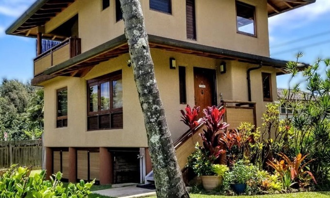 Hanalei House | Ocean view Steps to Beach TVNC#5087