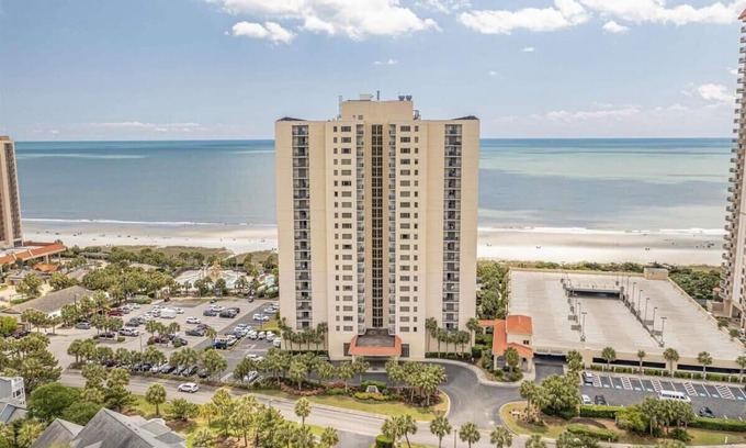 Arcadian Shores Condo | Ocean View Style at Kingston Top Location w Pool