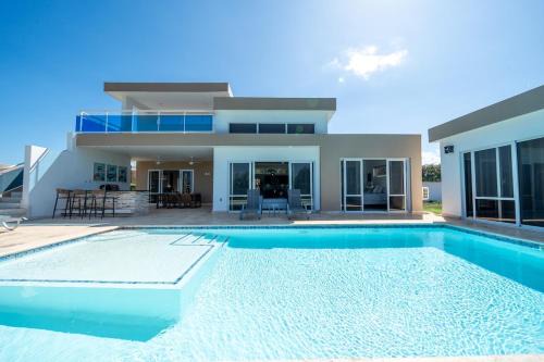La Mulata Villa | Ocean View, Style, Freedom