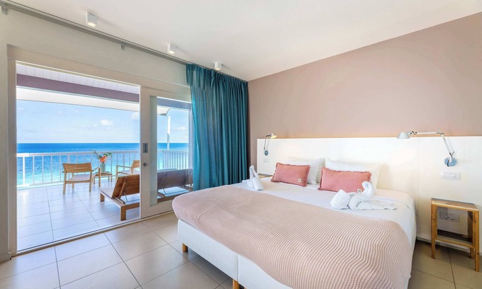 St. Marie Apartment | Ocean View Superior Suite - VIP