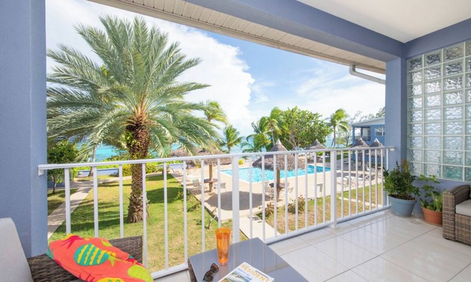 Bodden Town Apartment | Ocean views from 2 bed condo