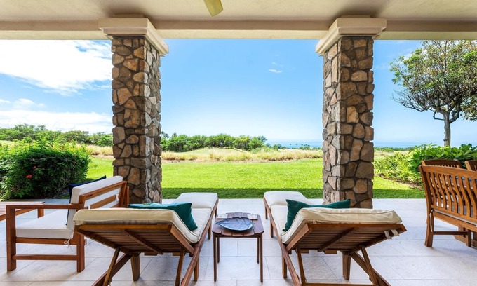 Kamuela Condo | Ocean Views! Newly Remodeled in 2023! Kumulani D2.