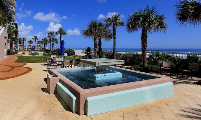 Daytona Beach Condo | Ocean Vistas 309 3 Bdrm 3 bath Ocean Ft Corner Unit