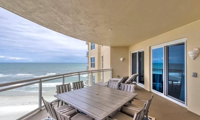Daytona Beach Condo | Ocean Vistas 902 Luxury 4 Bed 3 Bath Oceanview Condo New on the Market. Sleep 12