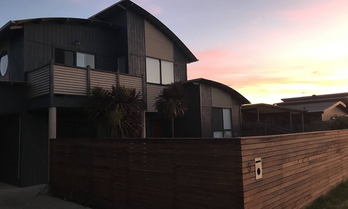 Cape Woolamai House | OceanBlue @ Cape Woolamai - WiFi, Bed Linen & Towels included