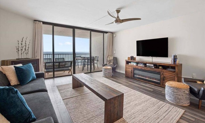 Ocean City Condo | Oceanfront 1 Bedroom 1.5 Bath-Balcony-Laundry-WiFi
