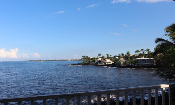 Kailua-Kona Condo | Oceanfront 2 BR/2BA in Beautiful Sea Village.
