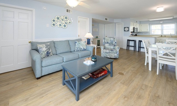 Surfside Beach Condo | Oceanfront 2 BR Condo with Shared Pool! Cape Coddages I 107