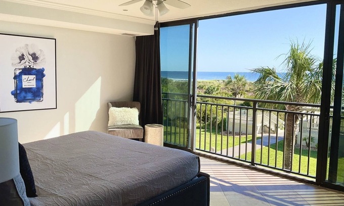 Butler Beach Condo | Oceanfront 3/2 Endless Sunrise