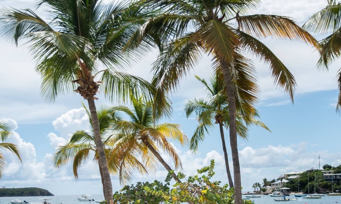 Nazareth Condo | Oceanfront 3 bed 3 bath condo-steps from Cowpet Beach! Best Winter Get Away!