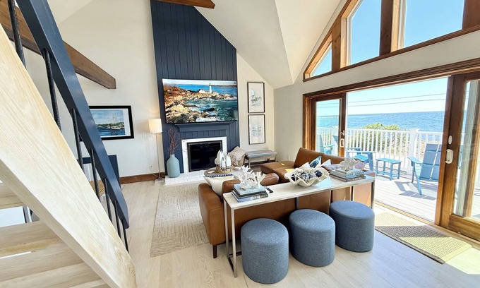 Kennebunk House | Oceanfront 5-bedroom Luxurious Home Kennebunk