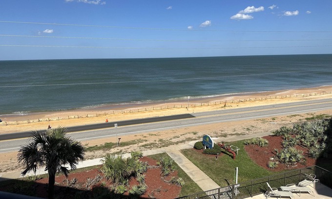 Ormond-by-the-Sea Condo | Oceanfront beach condo sleeps six with 4th floor with elevator.