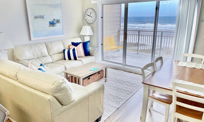 Ocean Isle Beach Condo | Oceanfront condo with direct beach access, pool, and elevator