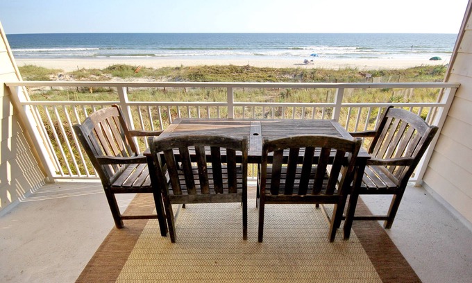 Ocean Isle Beach Condo | Oceanfront condo - Direct beach access with pool - Amazing Views - Windjammer